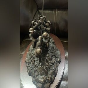 Felix De Weldon
1907-2003
USMC Memorial (Iwo Jima Memorial), 1990